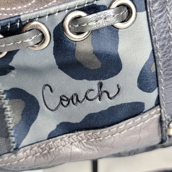 COACH Leather Patchwork Shoulder Bag P16 - Picture 9 of 10